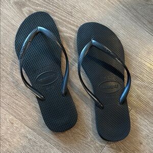 Havaianas Women's Black Flip Flops
